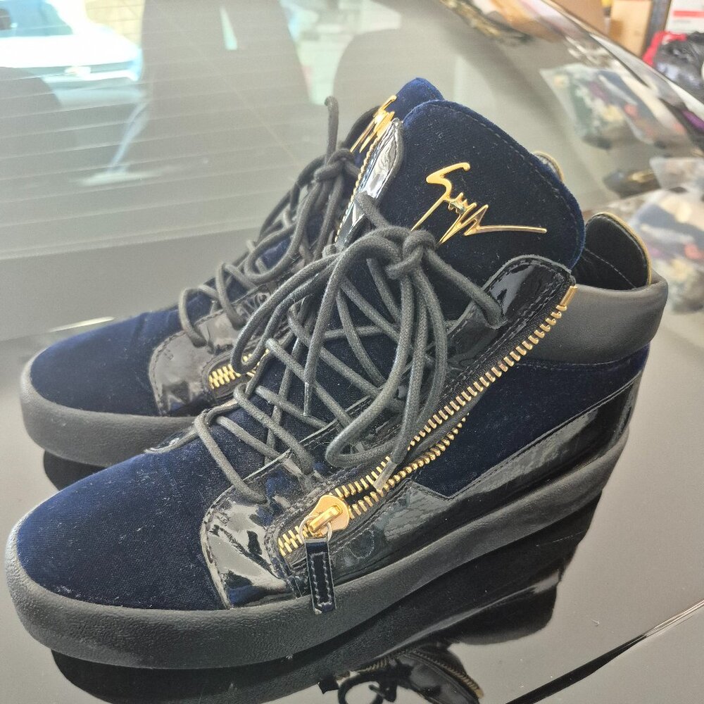 Giuseppe Zanotti